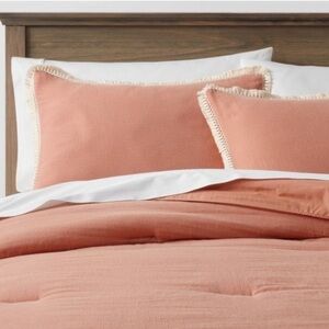 NWOT Threshold Cotton Tassel Border Sham Set of 2 Full/Queen Terracotta